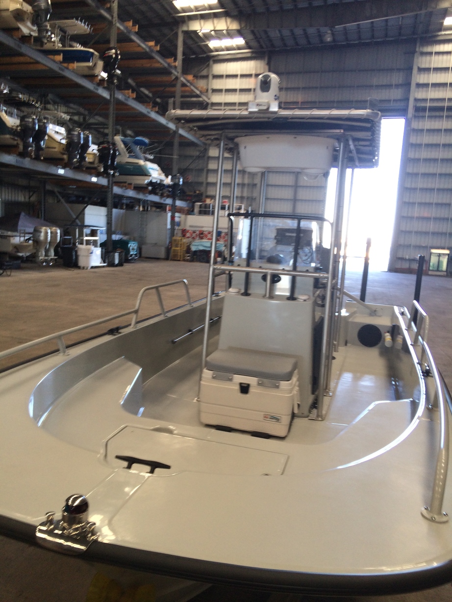 Boston Whaler Guardian