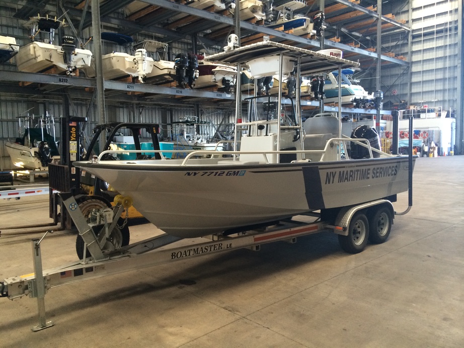 Boston Whaler Guardian