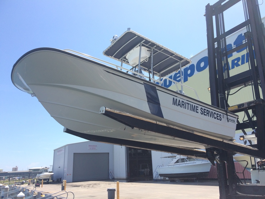 Boston Whaler Guardian