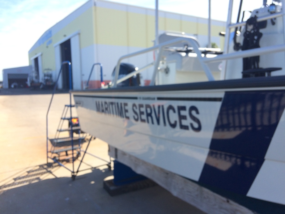 Boston Whaler Guardian